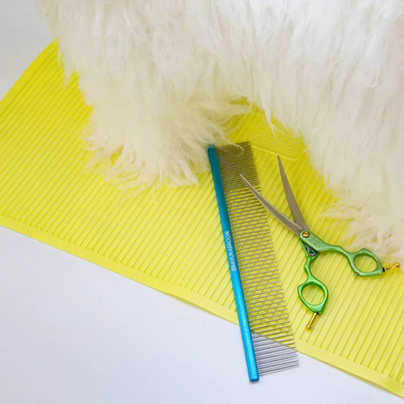 Pet Grooming Silicone Mat - Non-Slip Bath & Grooming Tool